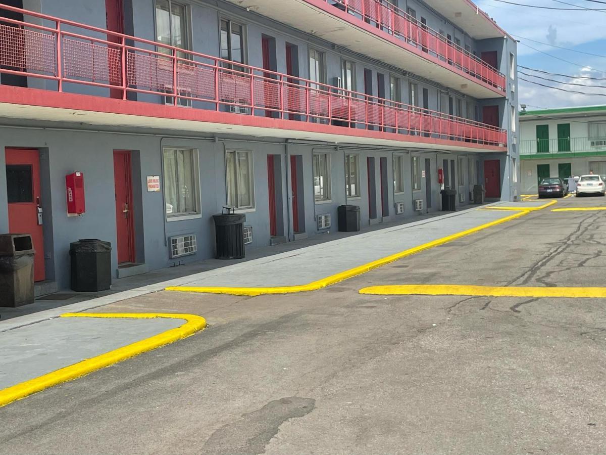 Budgetel Inn And Suites - Louisville Dış mekan fotoğraf