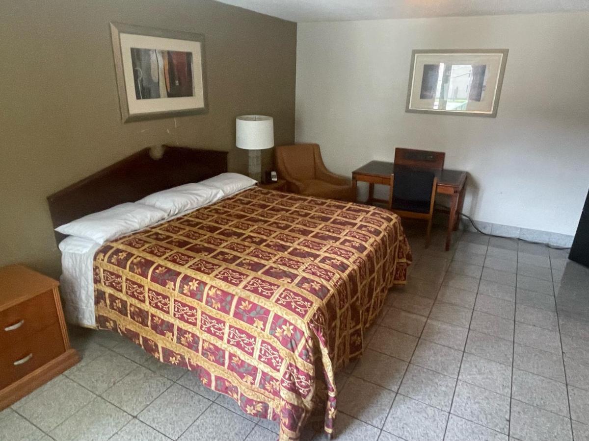 Budgetel Inn And Suites - Louisville Dış mekan fotoğraf